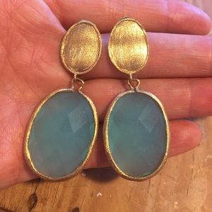 Stunning Anthropologie earrings 🦋 NWOT Stunning Anthropologie earrings 🦋 NWOT