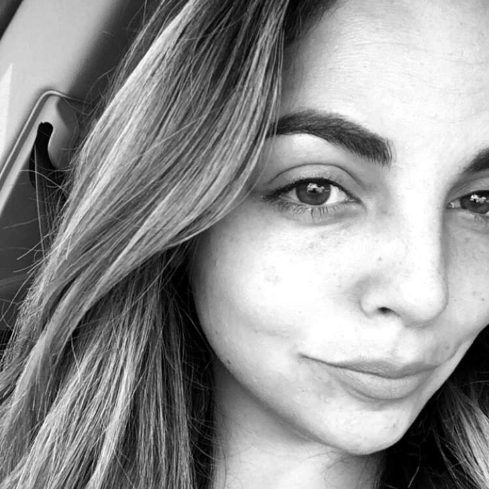 Meet your Posher, Samira