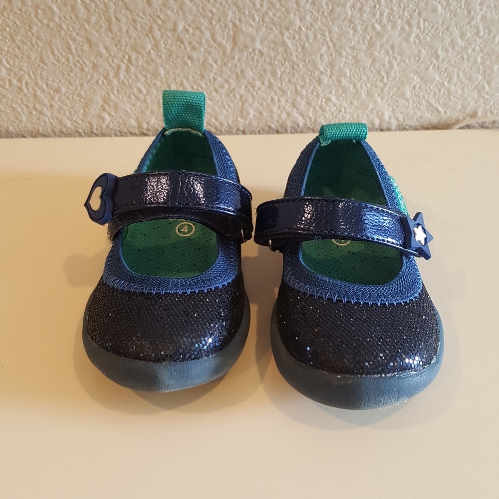 Navy blue sparkle shoes