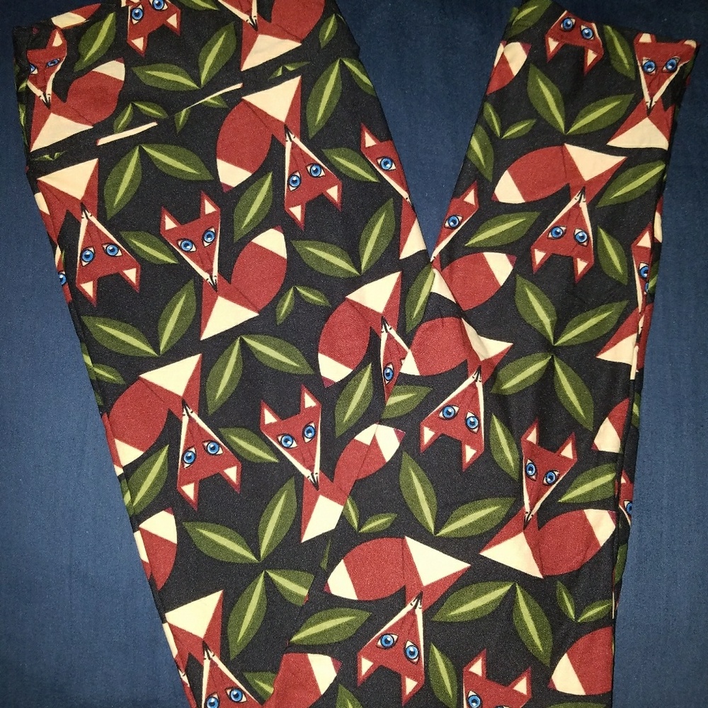 NWOT LulaRoe Leggings TC