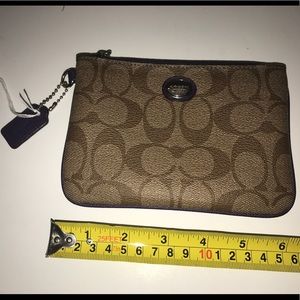 Coach Signature Coin purse / Wristlet Coach Signature Coin purse / Wristlet