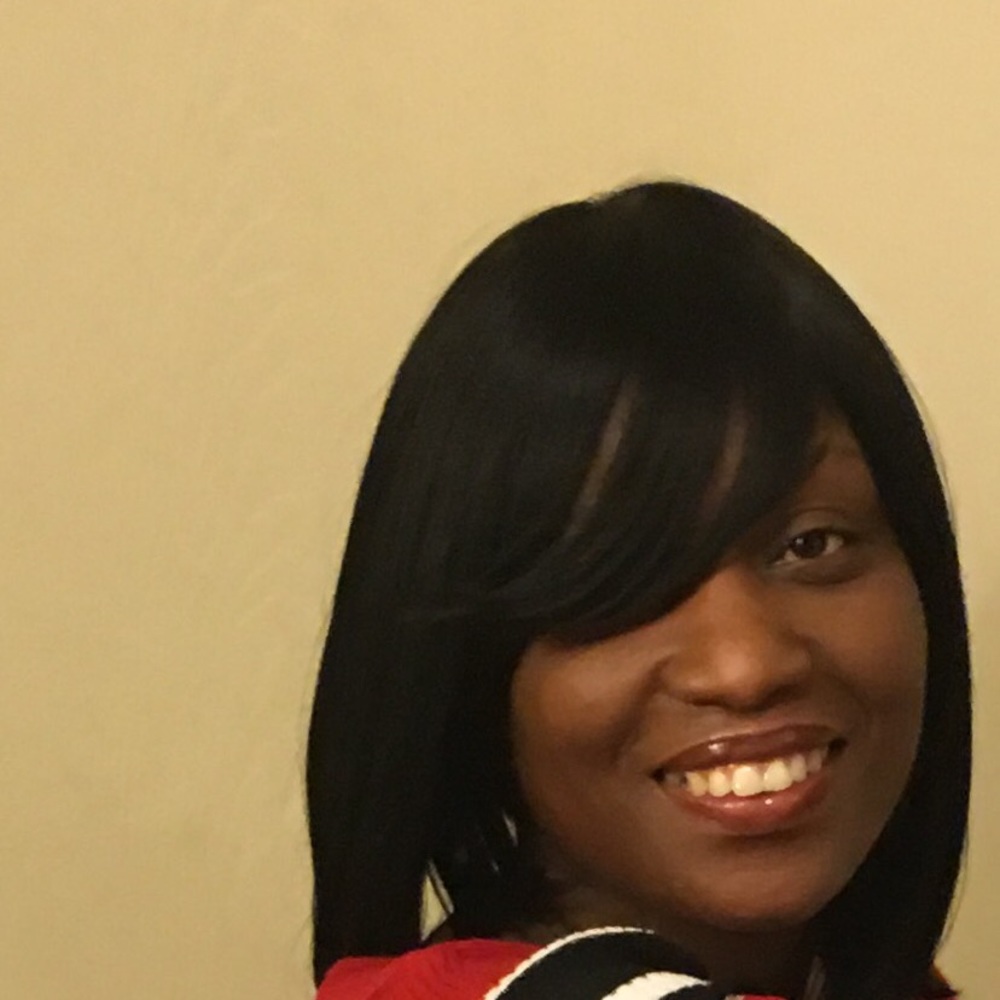 Meet your Posher, Alandra
