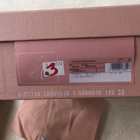 Gorgeous MIU MIU - Picture 4 of 4