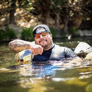 Meet your Posher, Amando