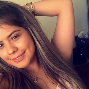 Meet your Posher, Karla