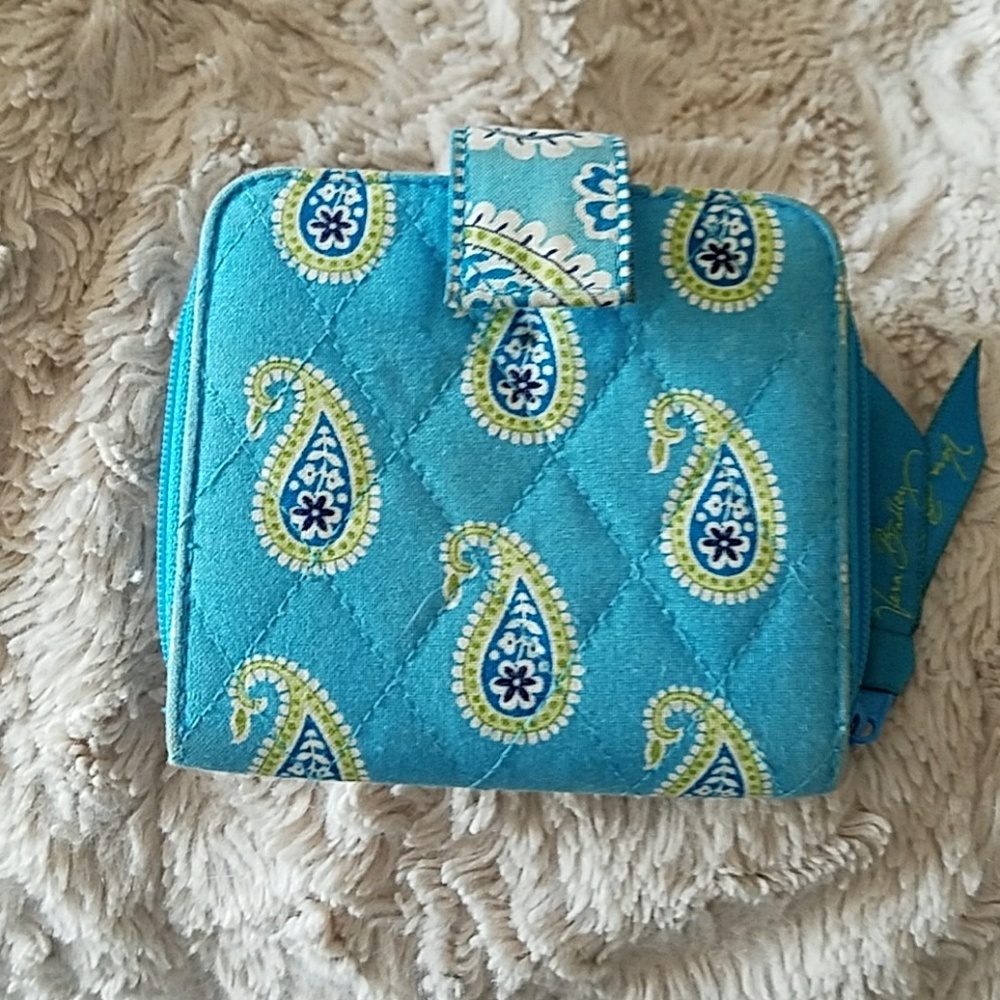 Vera Bradley wallet