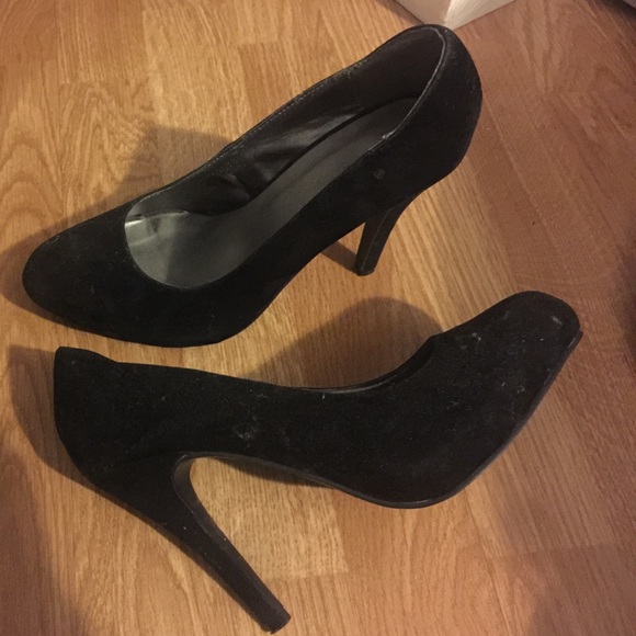 Forever 21 black pumps size 7 - Picture 1 of 1