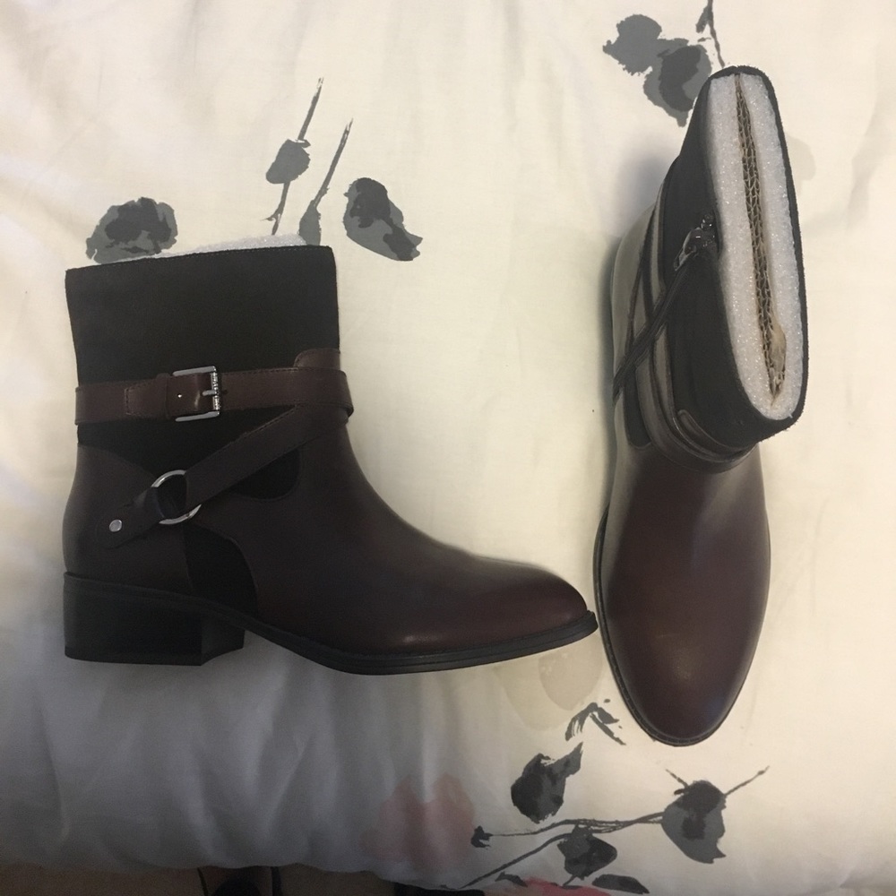 Ralph Lauren ankle boot!