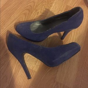 Forever 21 blue pumps size 6