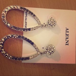 Alfani earrings