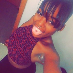 Meet your Posher, Mya