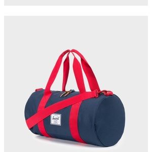 Herschel Supply Duffel