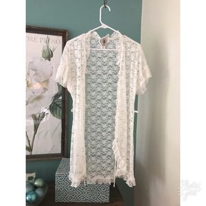 In Bloom Jonquil Lace Wrap -reduced-