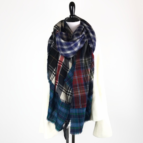 Zara Accessories - NWT Zara Multicolor Plaid Scarf