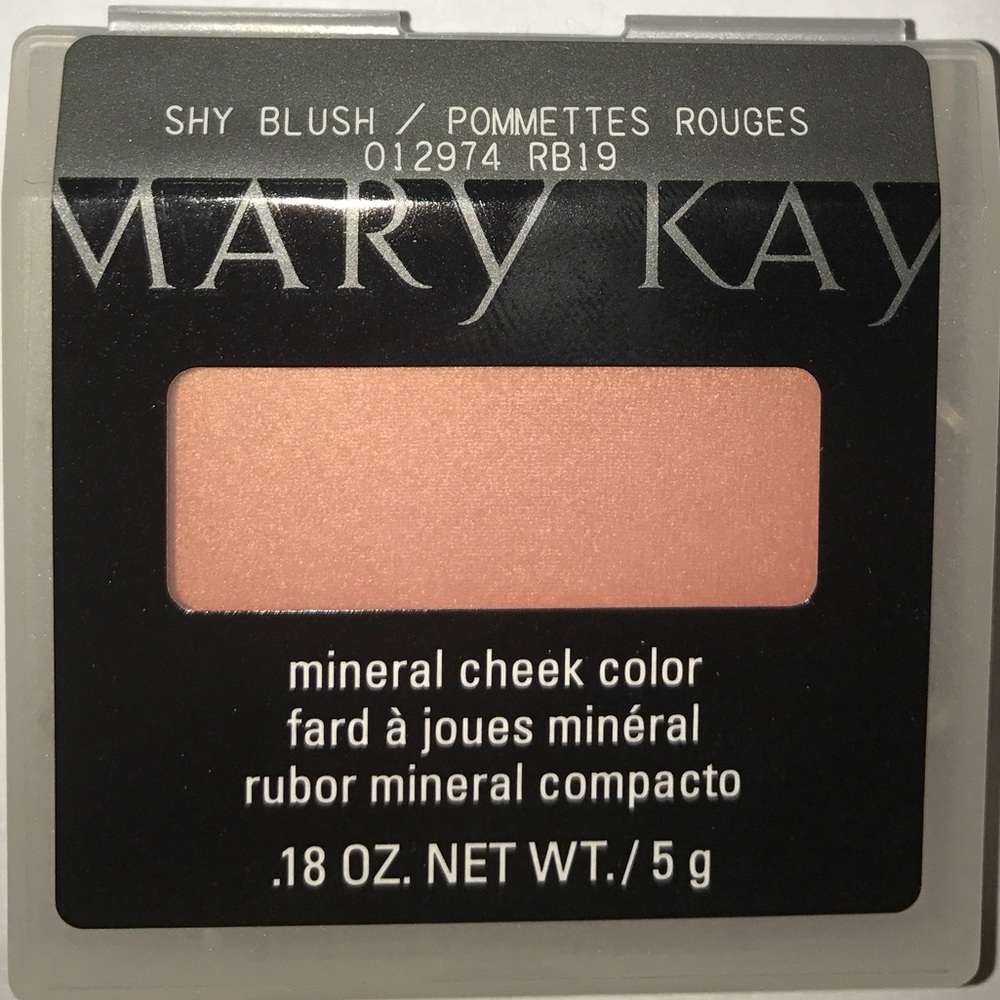 NIB Mary Kay Shy Blush Mineral Cheek Color