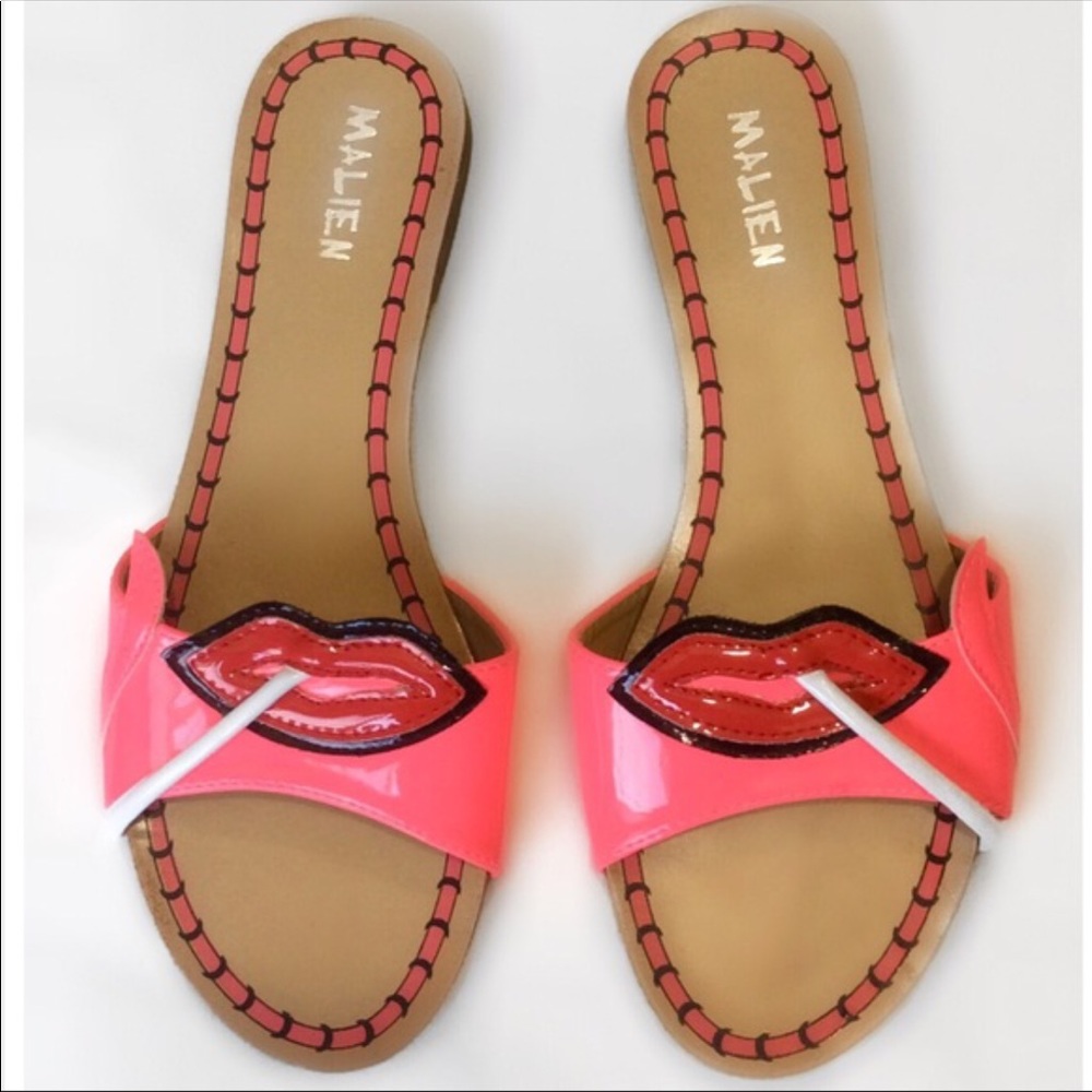 SOLD ✌🏻Killer Lip Slides