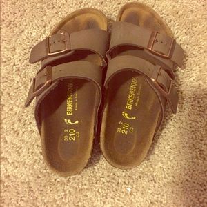 Boys sandals