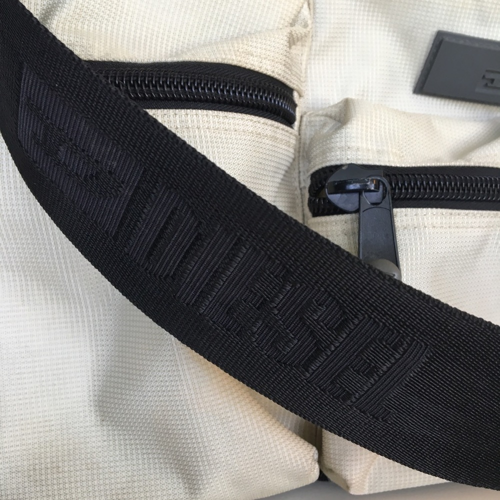 Diesel Messenger Crossbody Bag - Picture 3 of 8