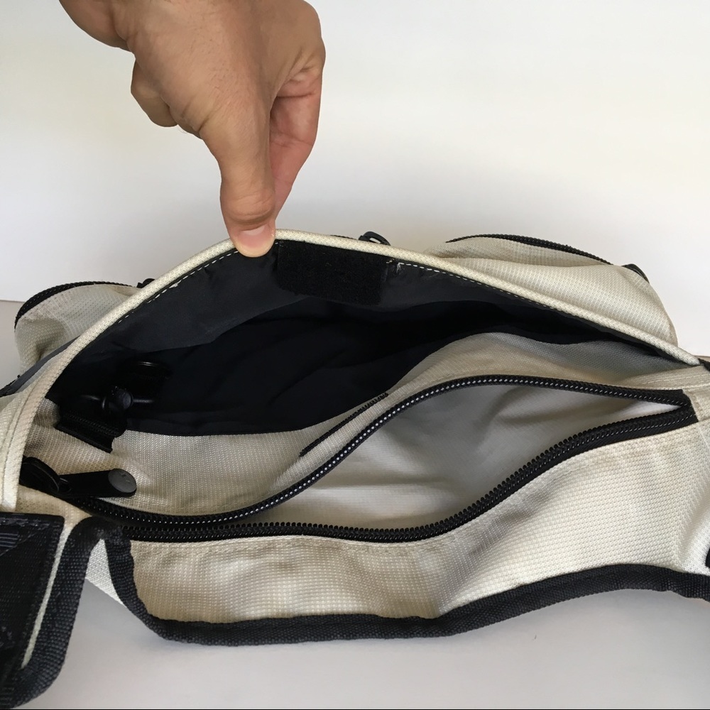 Diesel Messenger Crossbody Bag - Picture 5 of 8