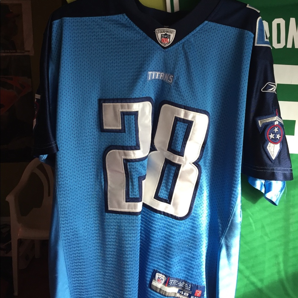 Reebok Tennessee titans #28 NFL football jersey