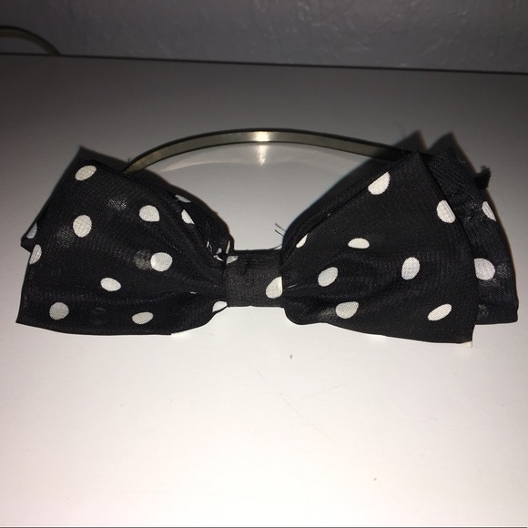 Black Headbands (2) - Picture 6 of 7