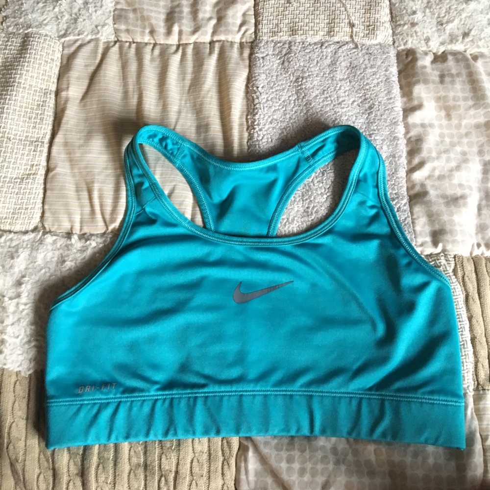 Nike sports bra