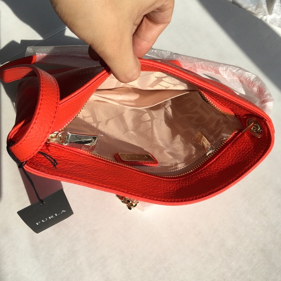 LAST ONE NWT Furla Leather Crossbody Price Firm - Picture 4 of 8