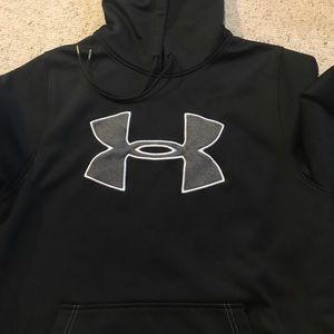Men’s Small Under Armour Sweatshirt