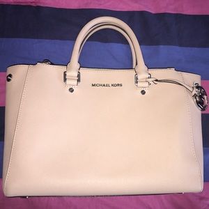 Authentic Michael Kors Saffiano Double Zip Tote