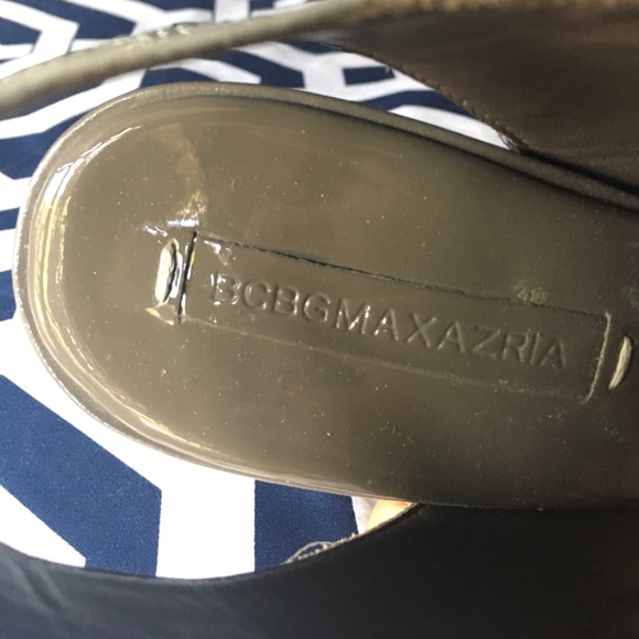 BCBG heels - Picture 3 of 5