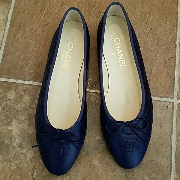 CHANEL Shoes - Chanel Navy Quilted Leather Ballerina flats "NWOT"