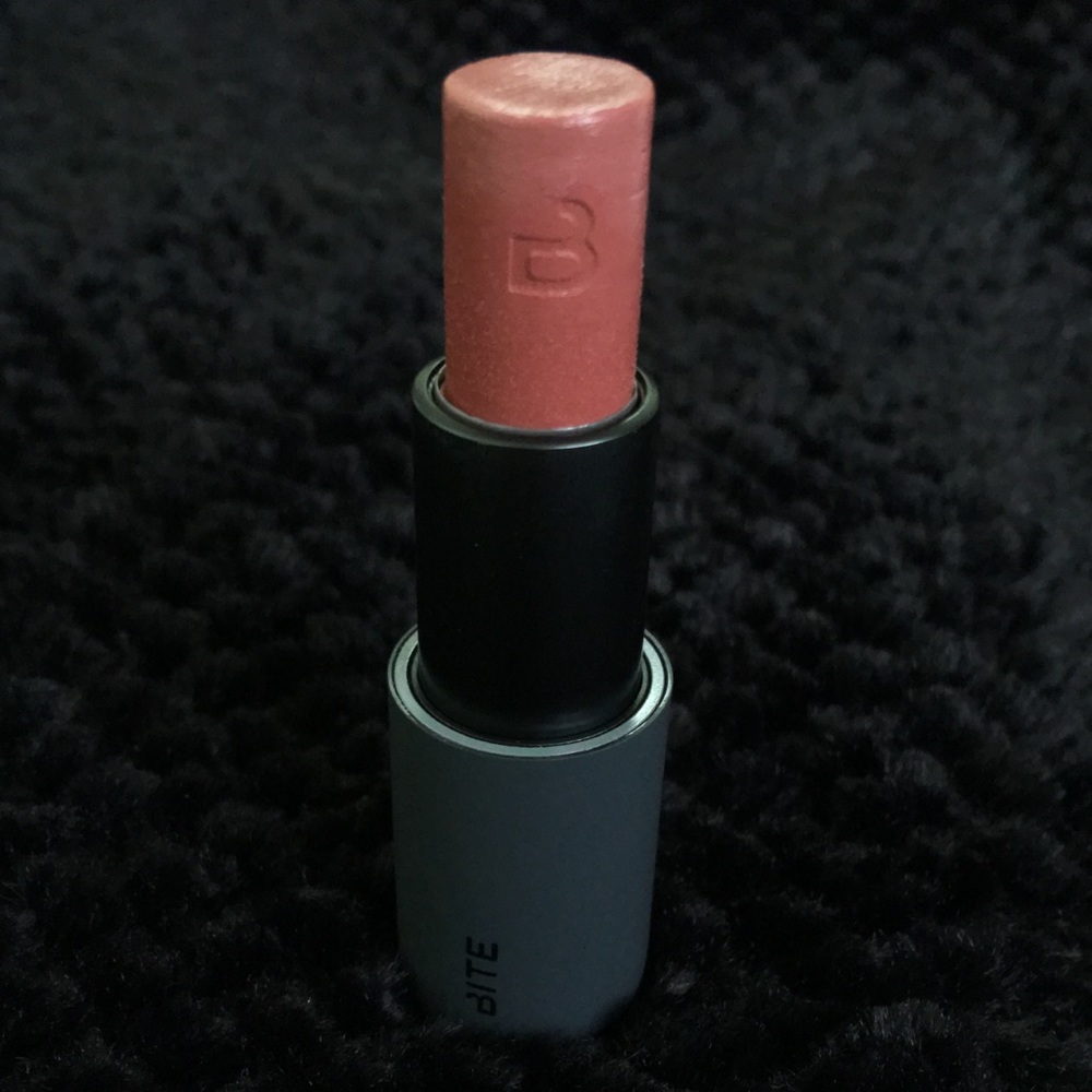 Bite Beauty Butter Cream Lipstick in Pecan