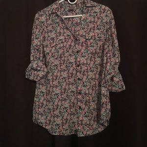 NY&C long sleeved button up blouse