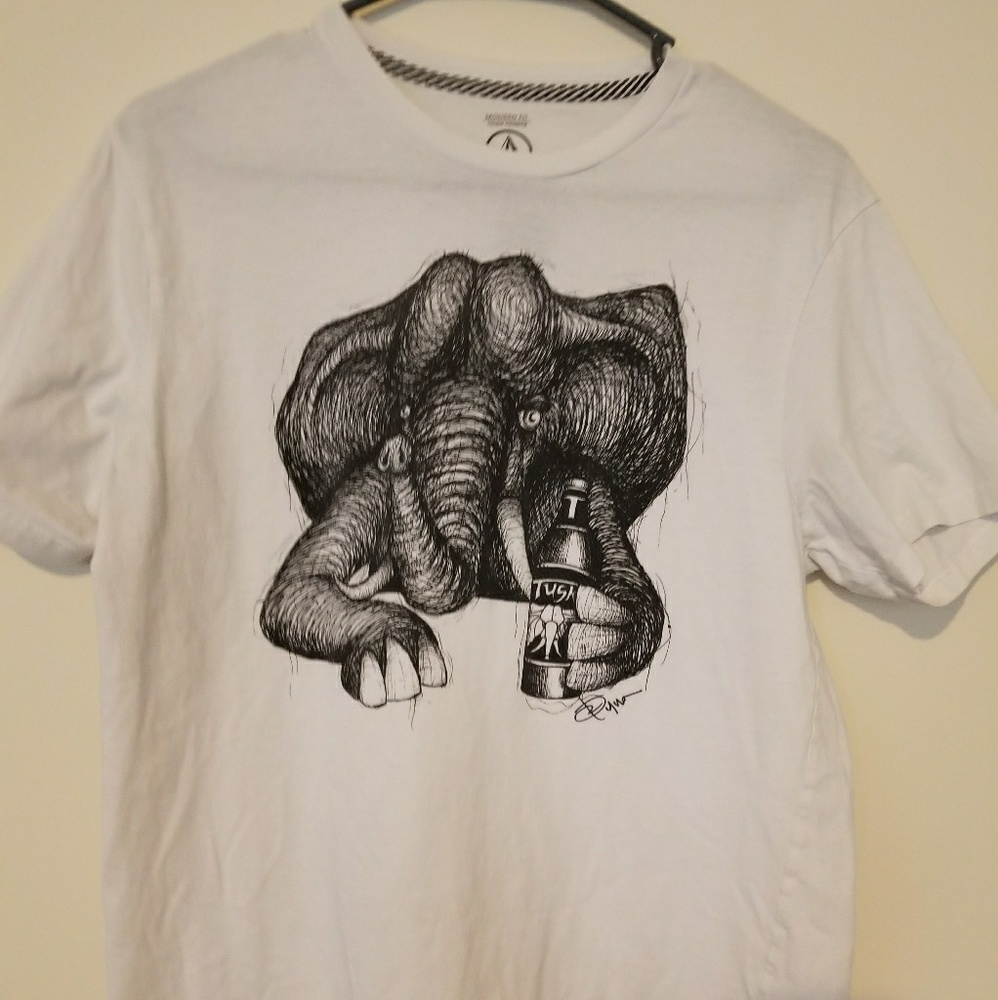 Volcom tee