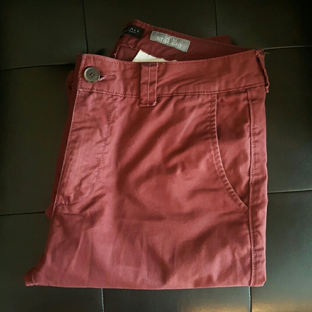 Slim straight maroon