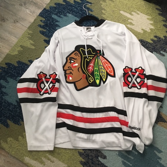 Reebok Other - 2015 Winter Classic Blackhawks Jersey