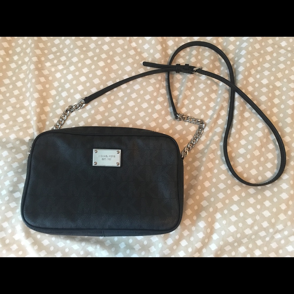 Michael Kors cross body bag and matching wallet!!