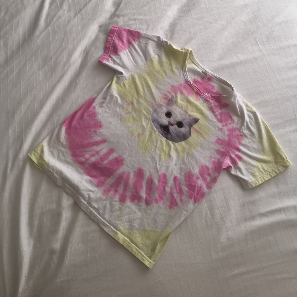 Small Rainbow Tie Dye Cat Shirt
