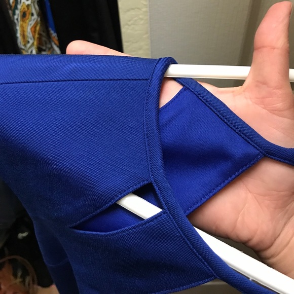 Cache Dress 🦋 - Picture 3 of 4