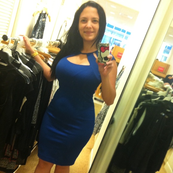 Cache Dress 🦋 - Picture 4 of 4