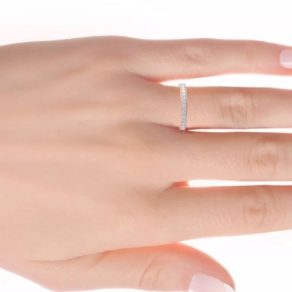 SALE🌟.25 CTW Natural Diamond 10K Gold Band - Picture 4 of 8