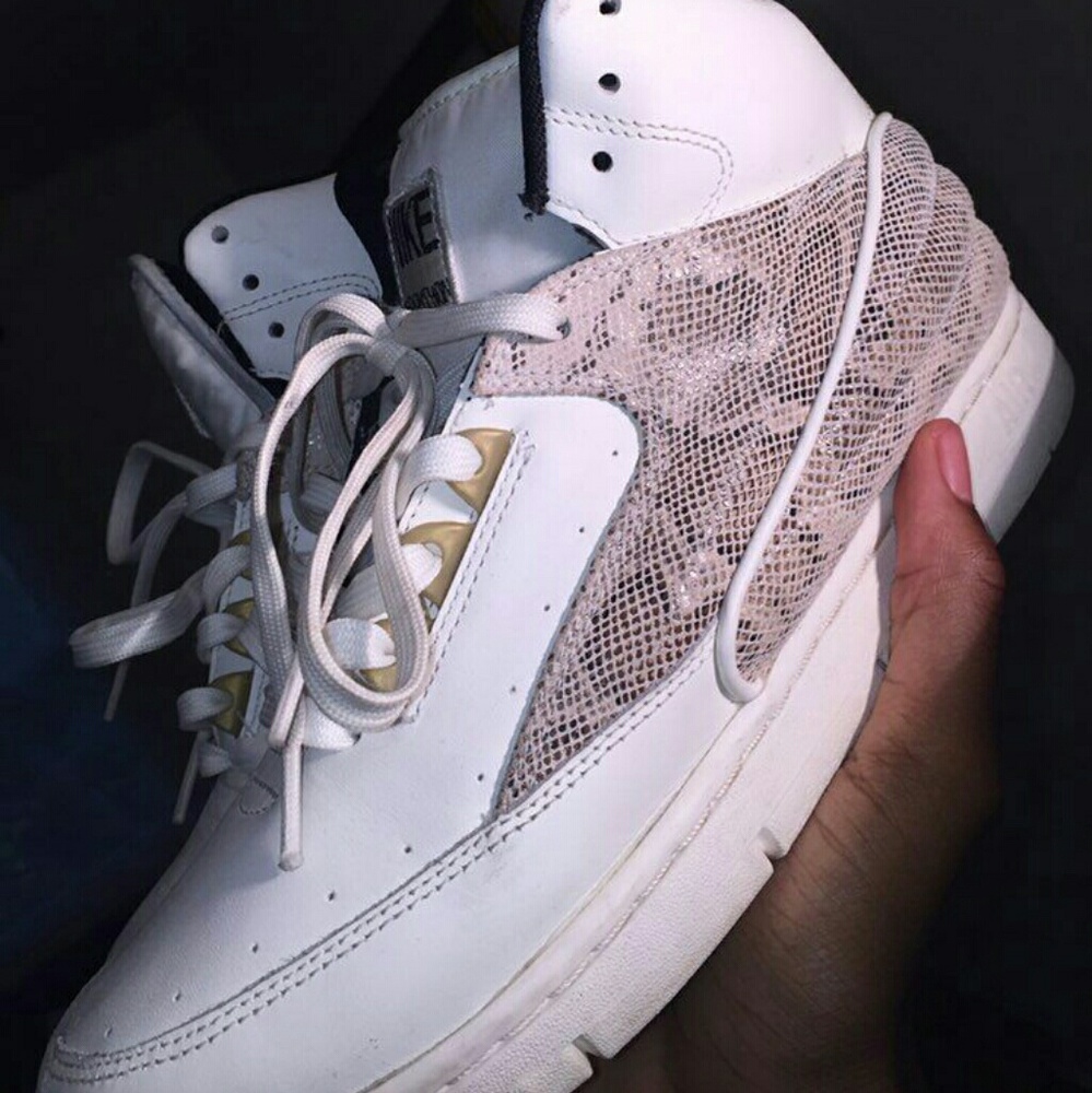 Nike Air Python sail