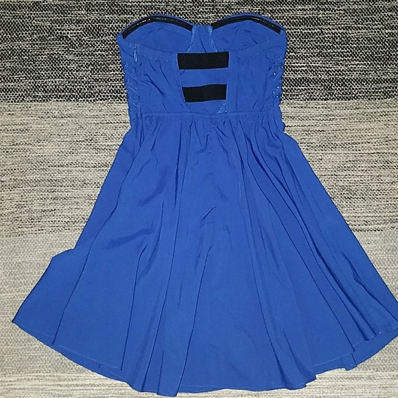 Navy blue strapless babydoll dress - Picture 2 of 3