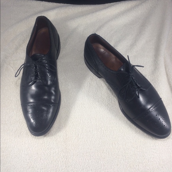 RARE Black Allen Edmonds Sanford 9.5D great shape! - Picture 1 of 8