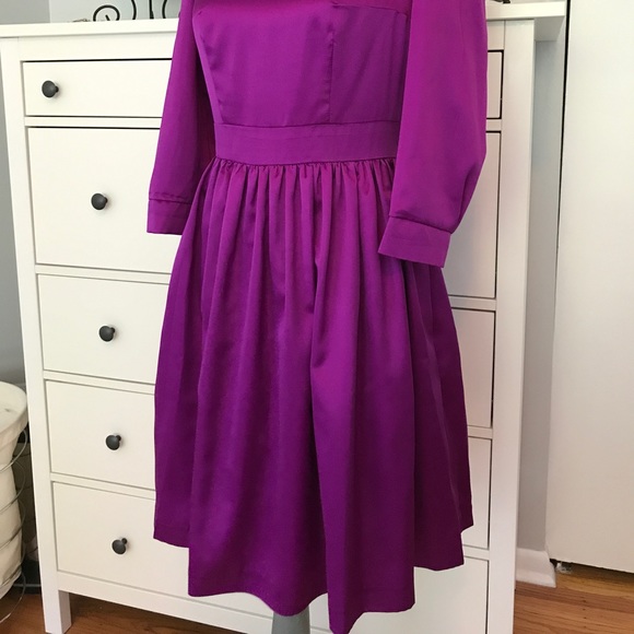 Beautiful silky costume made dress size S(4) Emily in Paris vibe - Picture 8 of 8