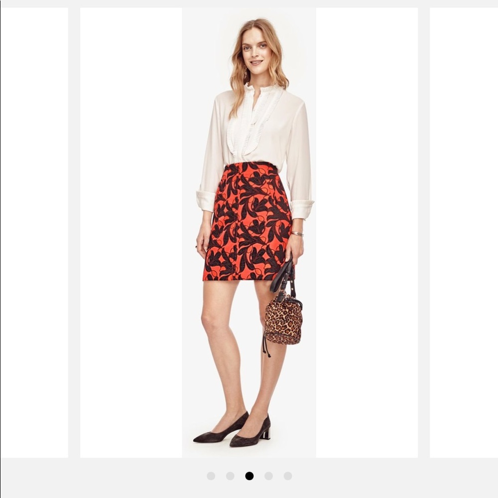 🔥sale🔥ANN TAYLOR vine skirt in vibrant orange