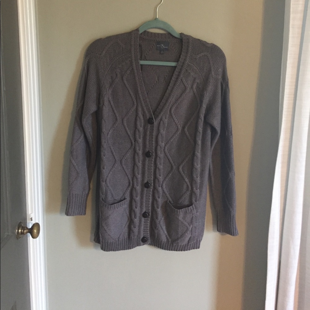Market & Spruce Brown sweater (stitch fix brand)