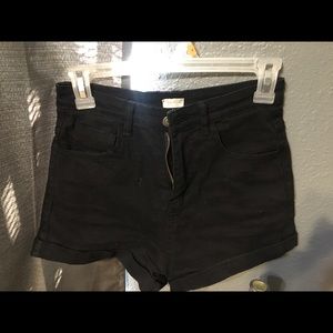 Brandy Melville high rise short
