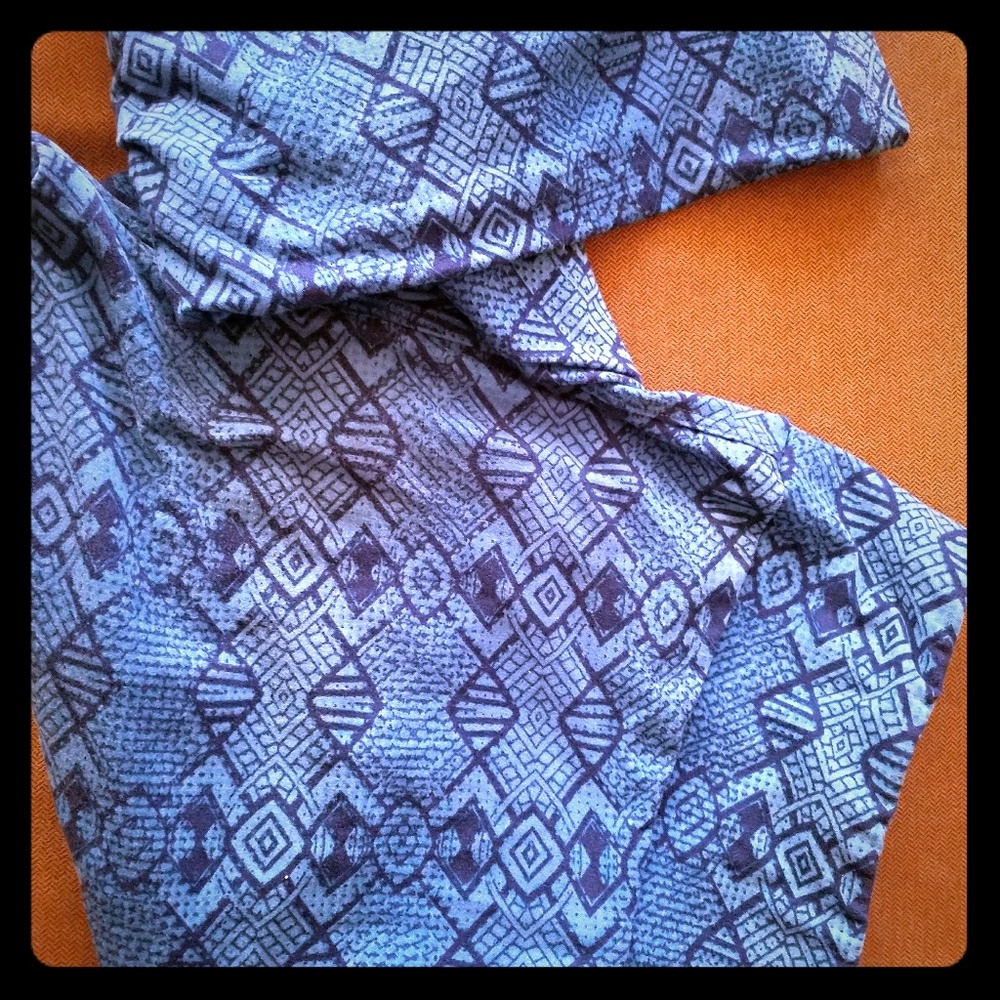 TC Lularoe blue geometric print leggings EUC