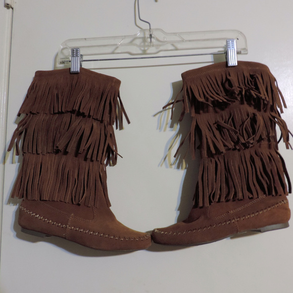 LC Lauren Collection Leather Fringe Boots size 5 - Picture 6 of 6